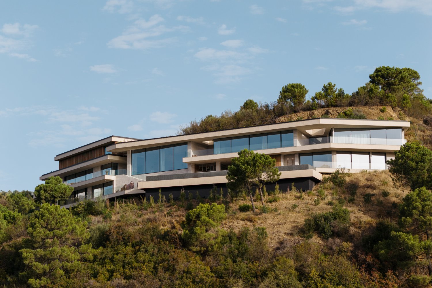 Casa de betanía javier albisu